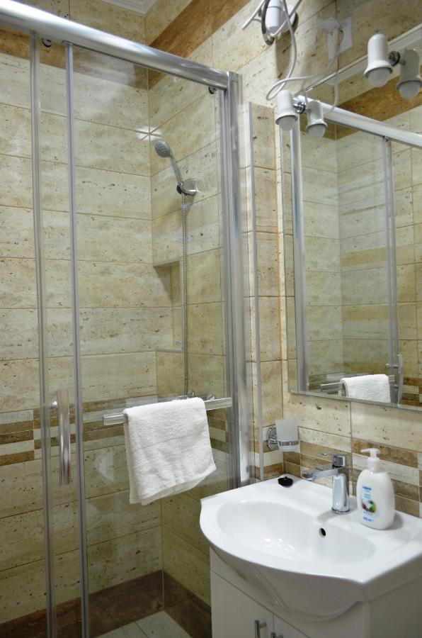 Henrietta - Violetta Apartman Hajdúszoboszló Dış mekan fotoğraf
