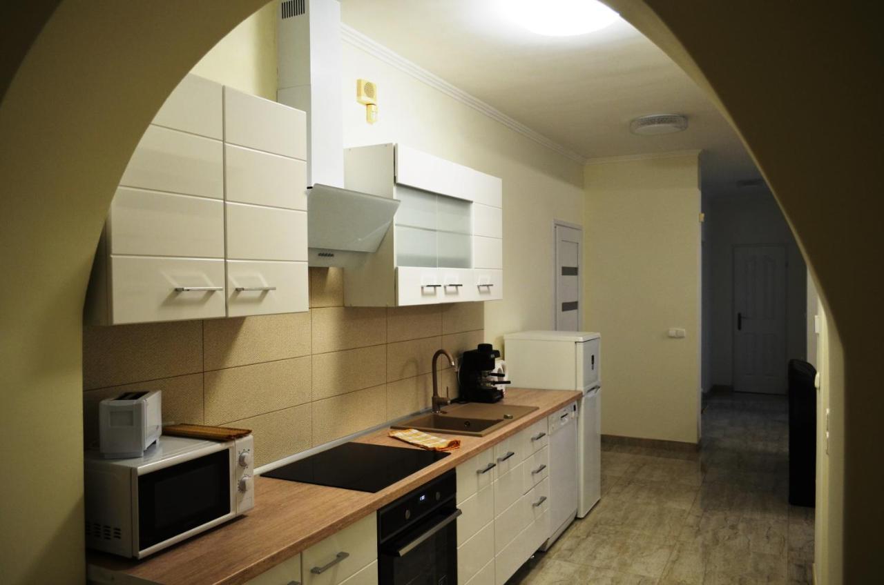 Henrietta - Violetta Apartman Hajdúszoboszló Dış mekan fotoğraf