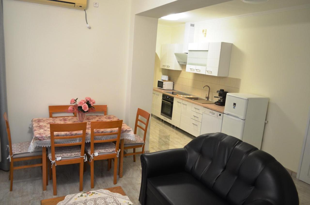 Henrietta - Violetta Apartman Hajdúszoboszló Dış mekan fotoğraf